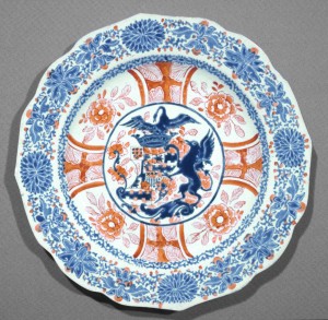 Armorial plate, Chinese export porcelain