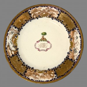 Plate bearing crest of Hussey, Chinese export porcelain