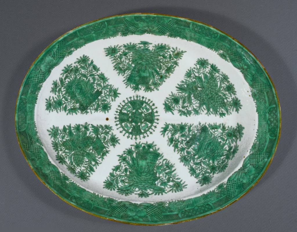 Green Fitzhugh "tree and cup" meat platter, Chinese export porcelain